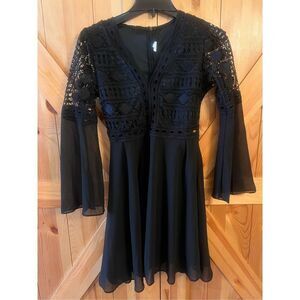 Black dress long sleeves, size small ￼(1465)